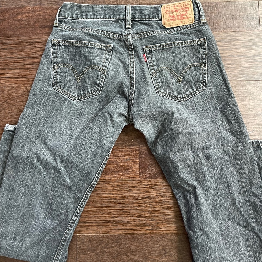 Vintage gray Levi’s